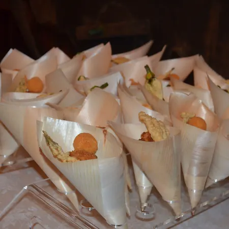 Oasi Neumann Hotel 3*