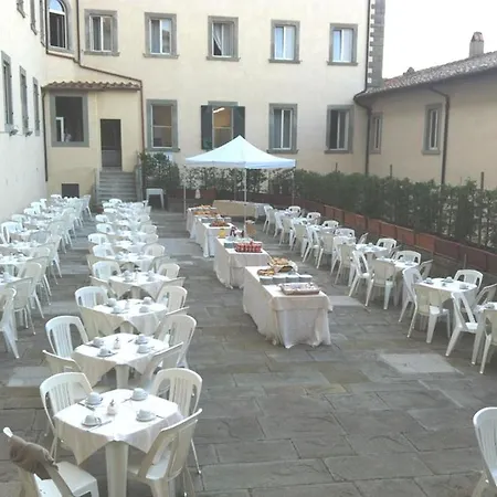 Oasi Neumann Hotel