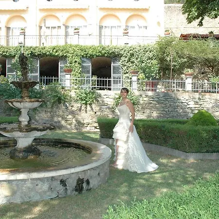 Oasi Neumann Hotel 3*